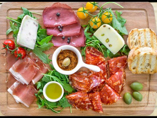 Lavender Coffee Shop & Deli